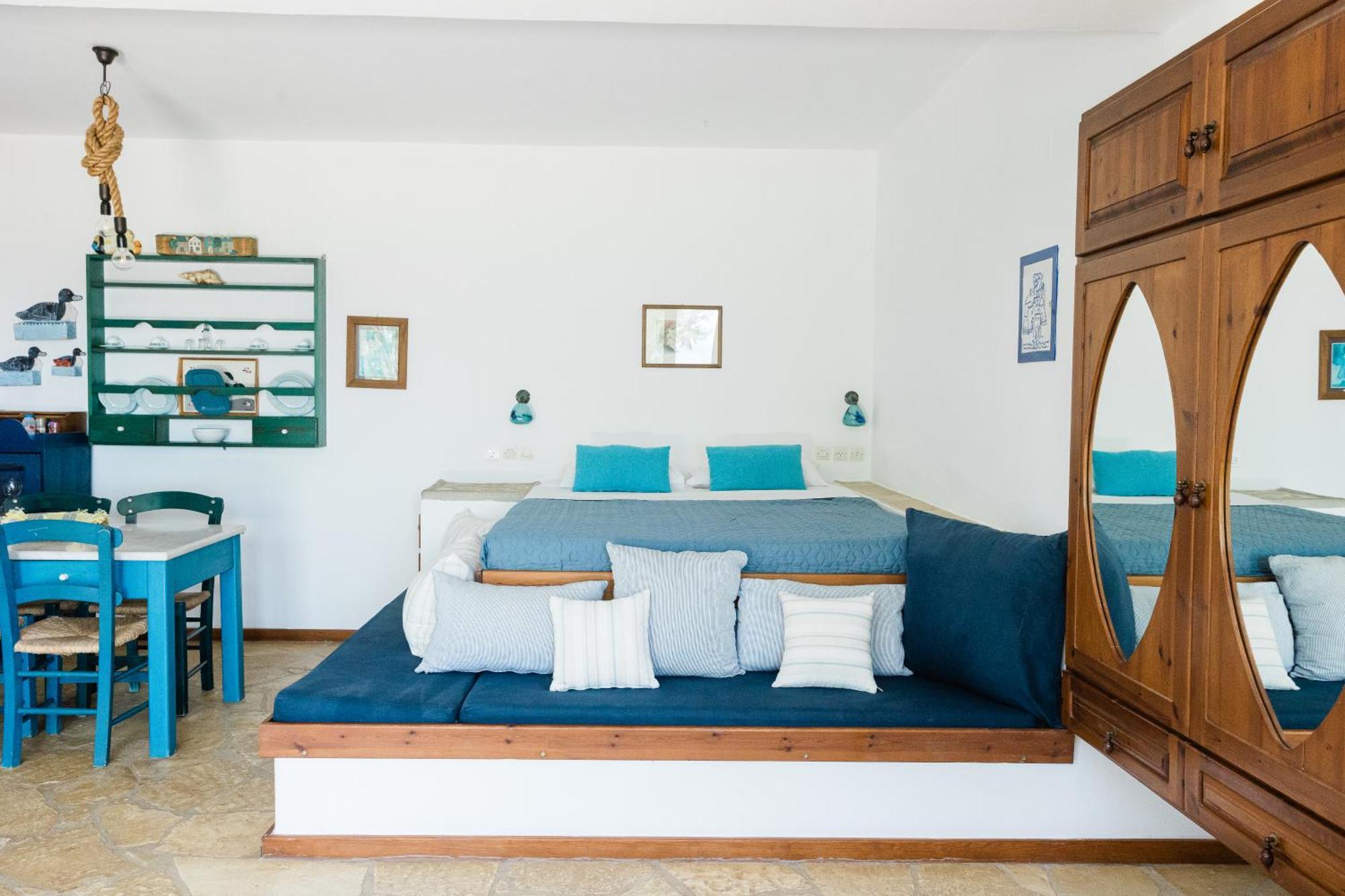 Iliatoras Aparthotel Agia Pelagia  Buitenkant foto