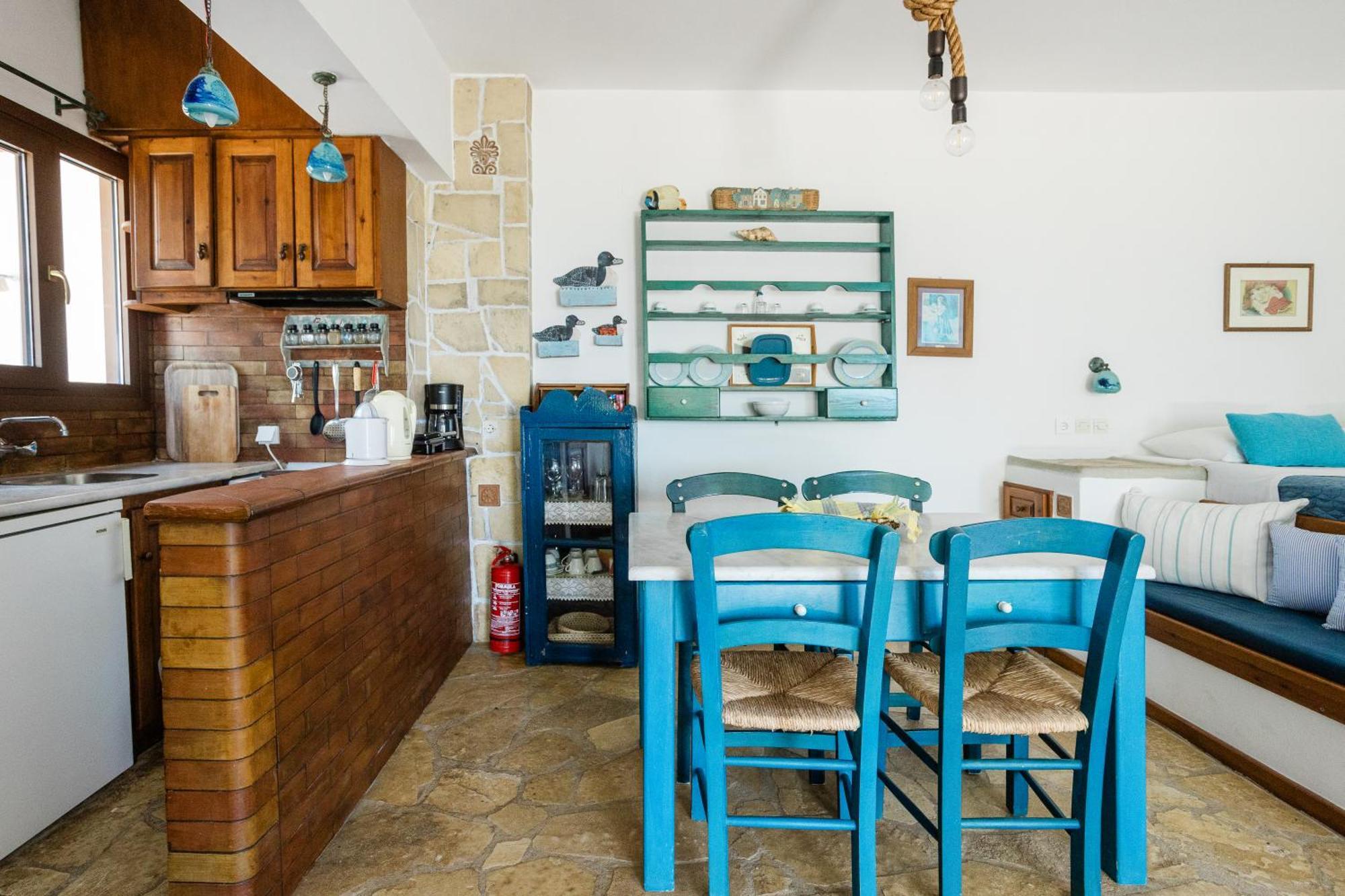 Iliatoras Aparthotel Agia Pelagia  Buitenkant foto