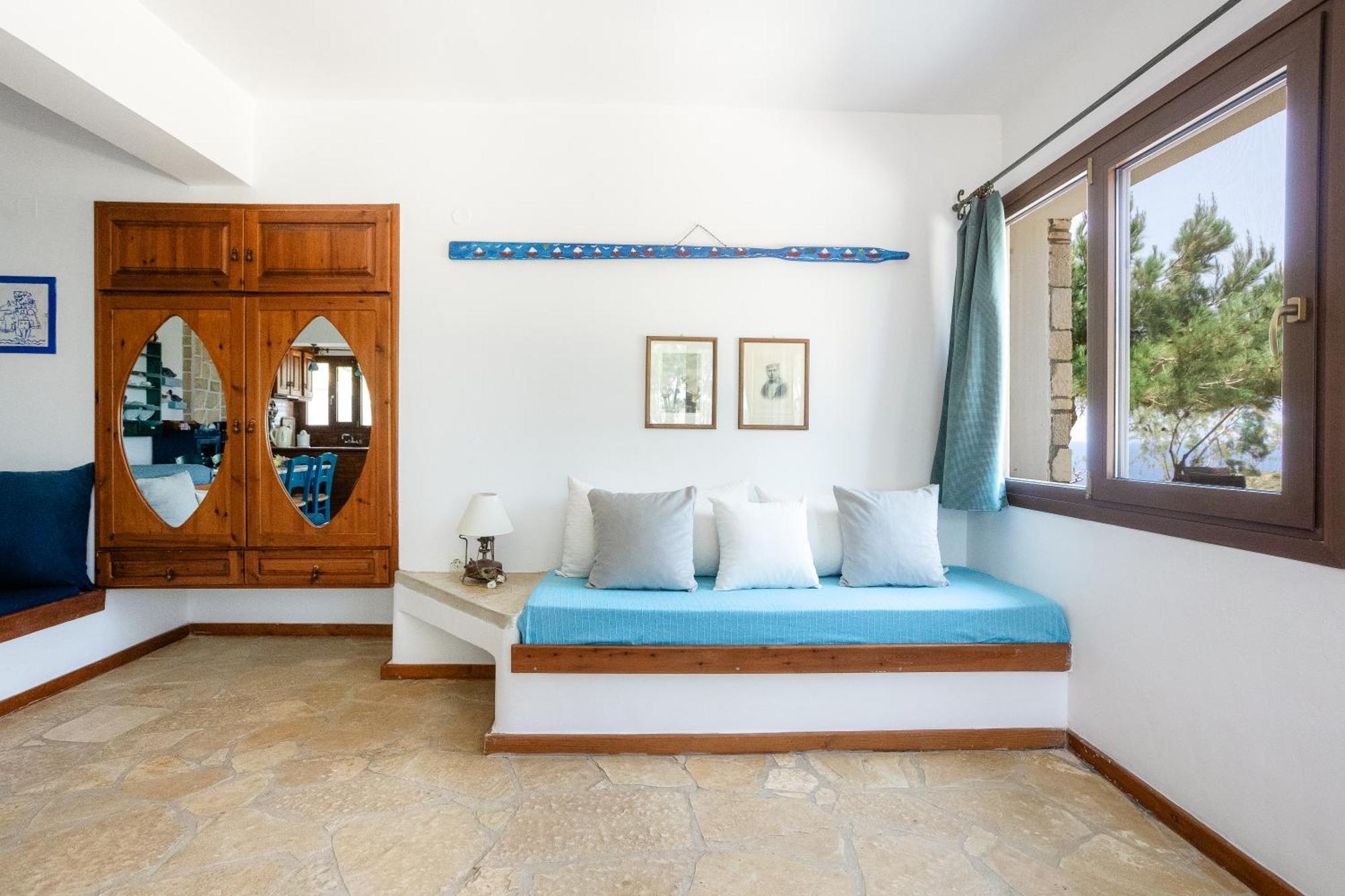 Iliatoras Aparthotel Agia Pelagia  Buitenkant foto