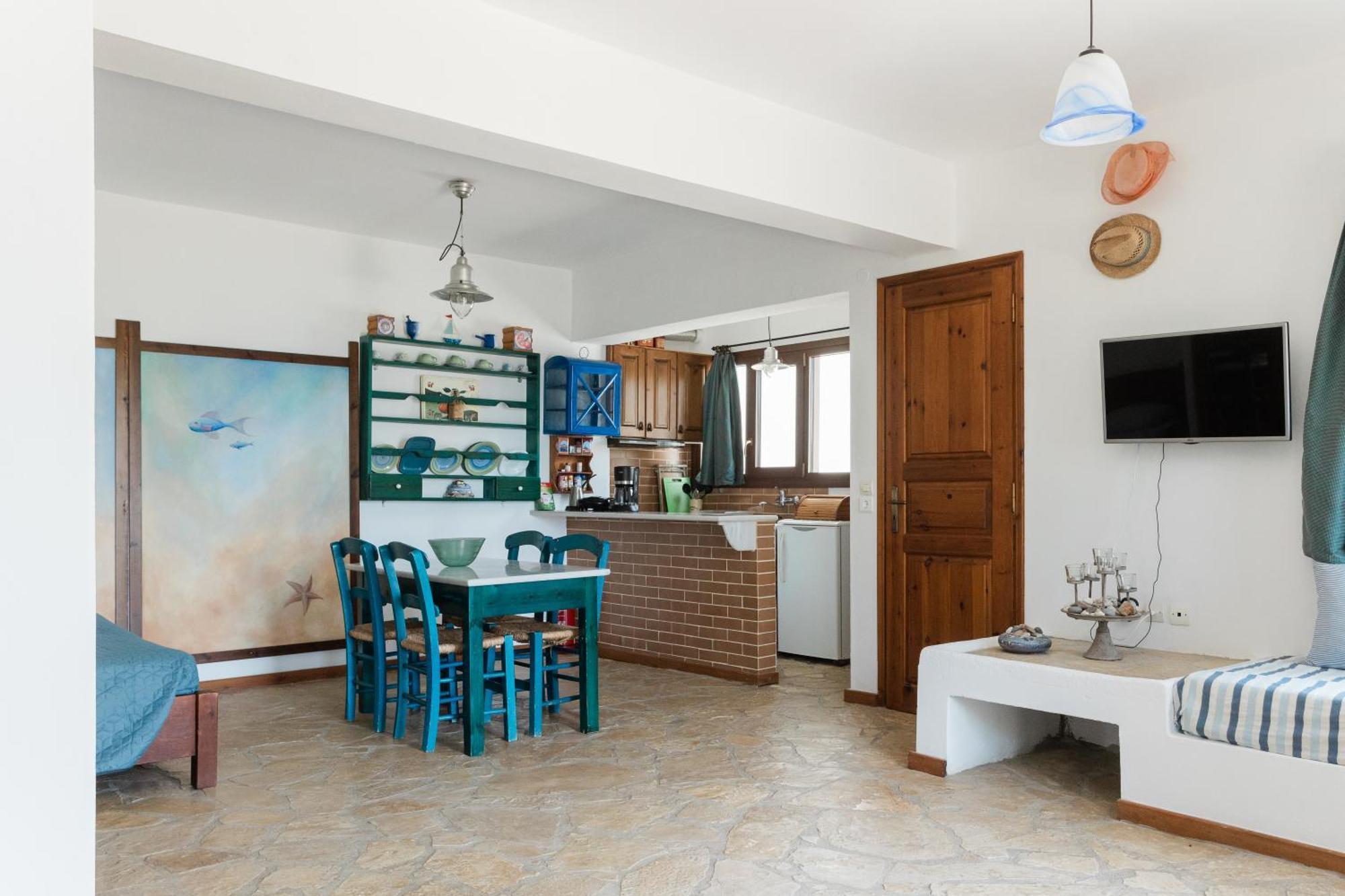 Iliatoras Aparthotel Agia Pelagia  Buitenkant foto