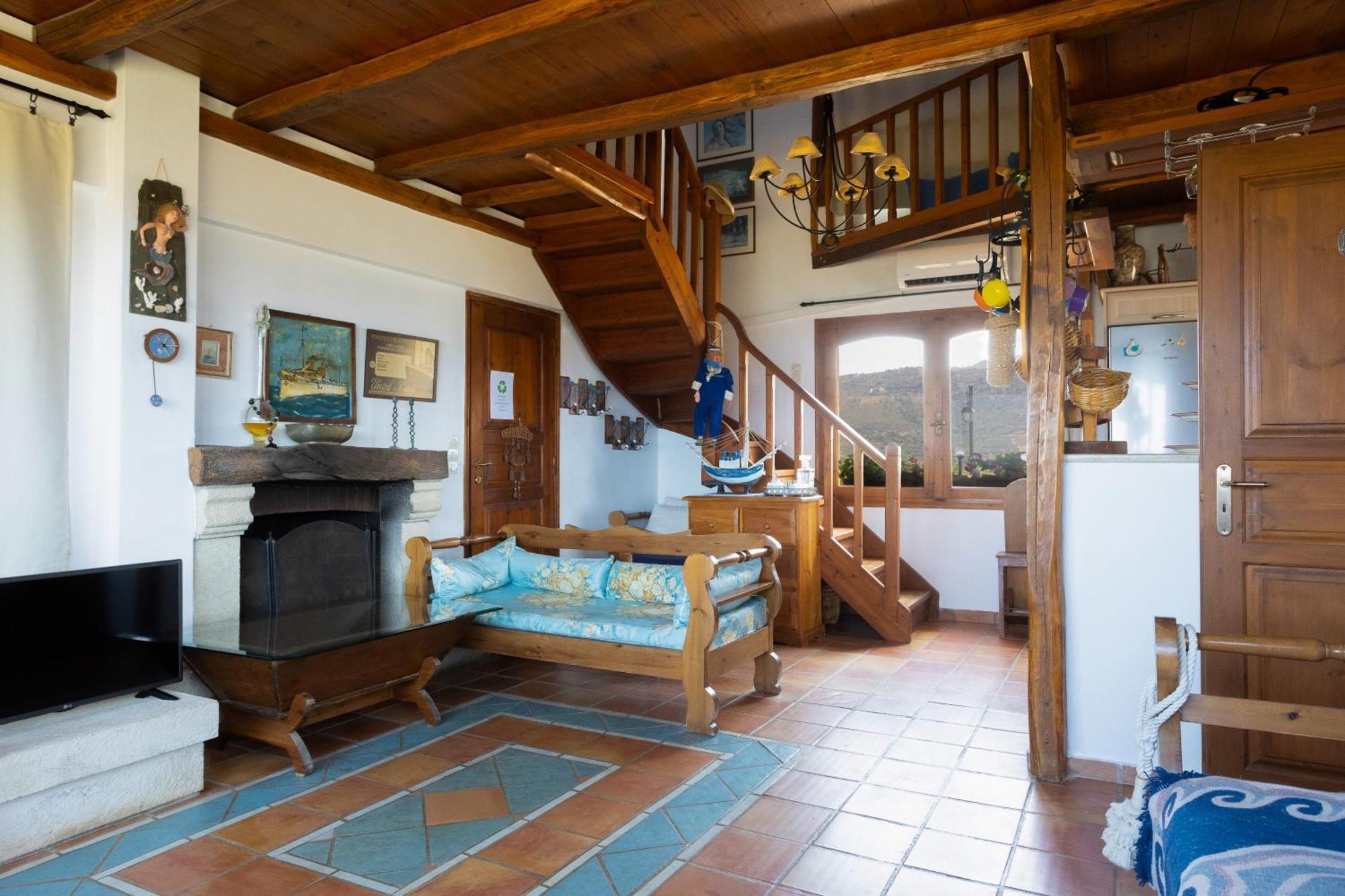 Iliatoras Aparthotel Agia Pelagia  Buitenkant foto